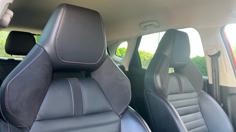 MG HS 1.5 T-GDI PHEV Trophy 5dr Auto Hatchback